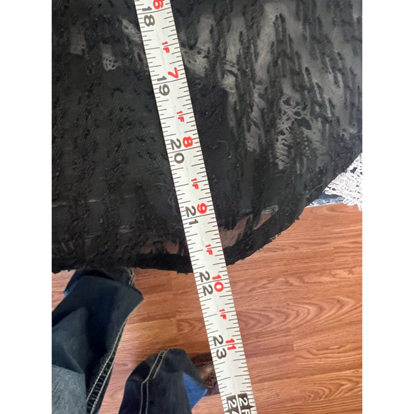 Free People Black Flowy Sheer Chevron Textured Blouse Womens Size XS EUC - Picture 13 of 15